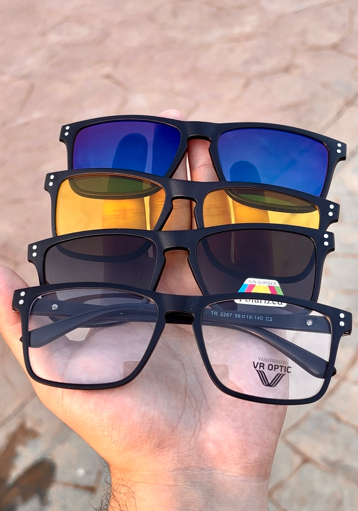 Lunettes 3 appliques